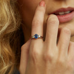 Bague Trio avec Saphir et Diamants - Politains
