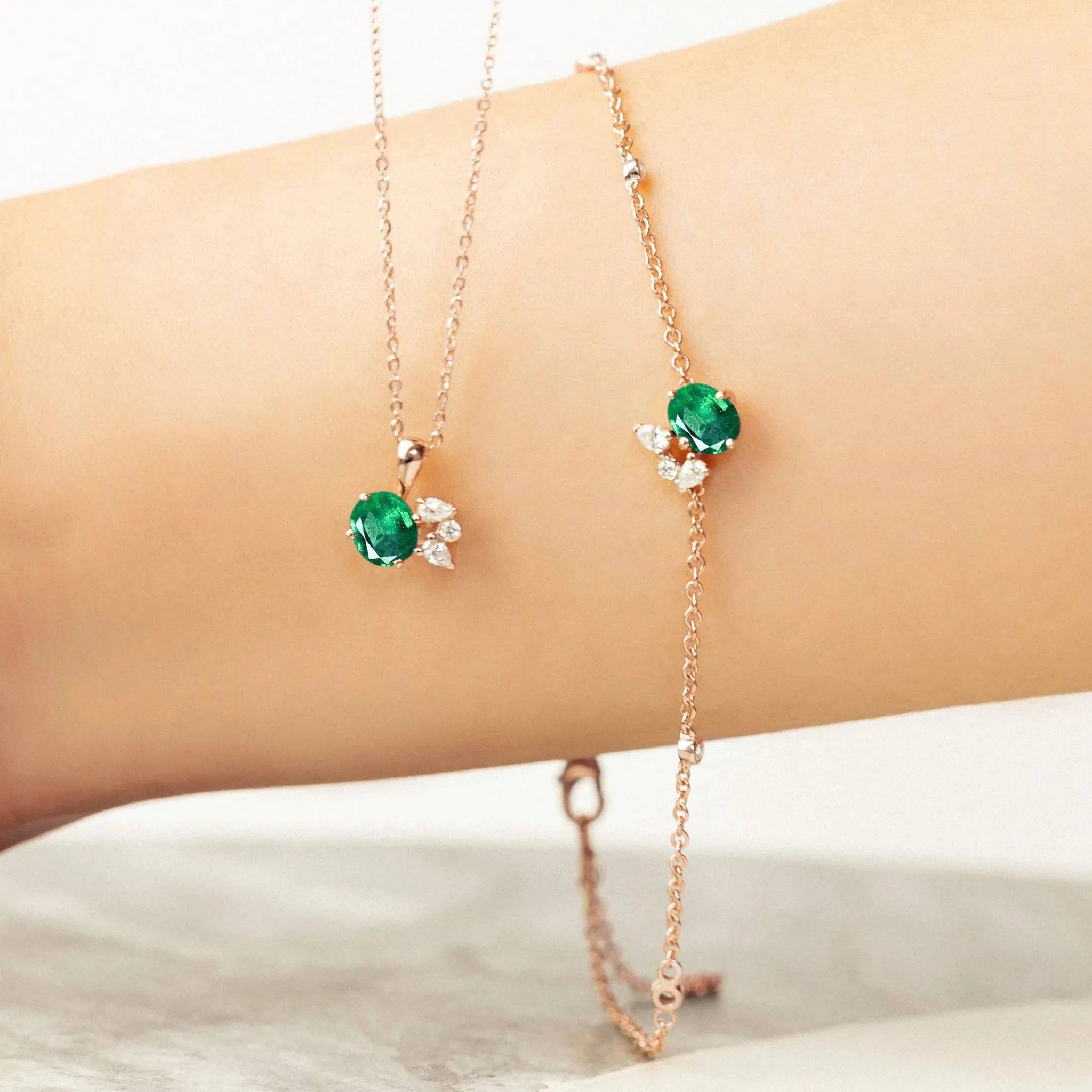 Bracelet en Or 18 Carat avec Emeraude et Diamants - Moribana - Politains